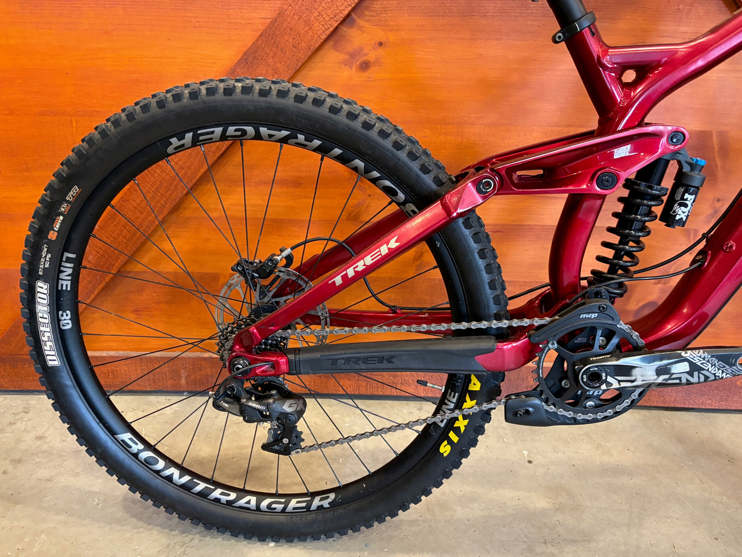 Trek Session 8 2022 - Small