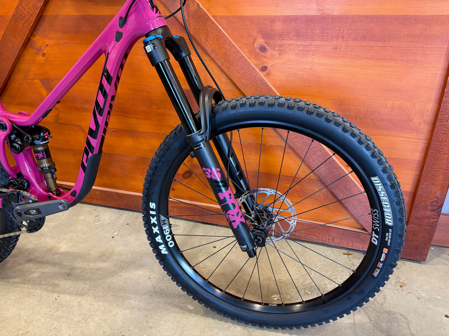 Pivot Shadowcat Ride GX AXS 27.5" XS