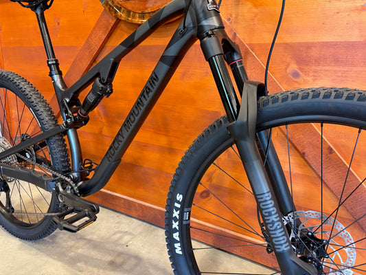 Rocky Mountain Element A30 Shimano