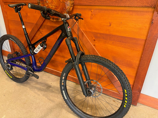 2021 Rocky Mountain Altitude Frame Up Build