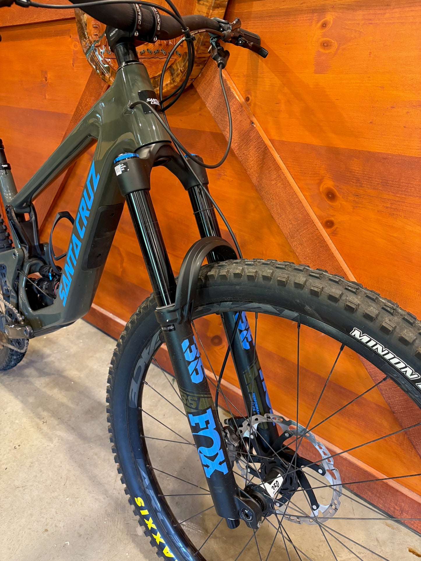 2023 Santa Cruz Bronson C XT