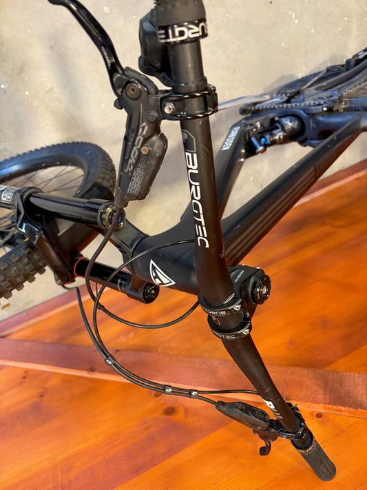 2023 Forbidden Dreadnought GX AXS XL