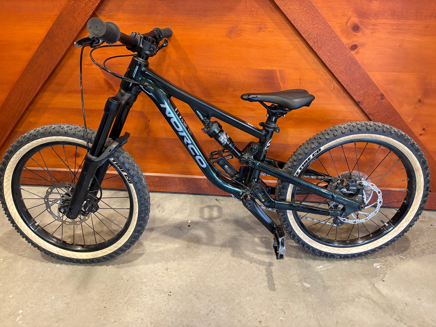 Norco Fluid FS 2 20"