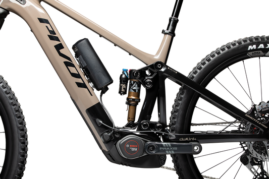 Pivot Shuttle AM Shuttle AM Ride Eagle 70/90 29" Alloy wheels