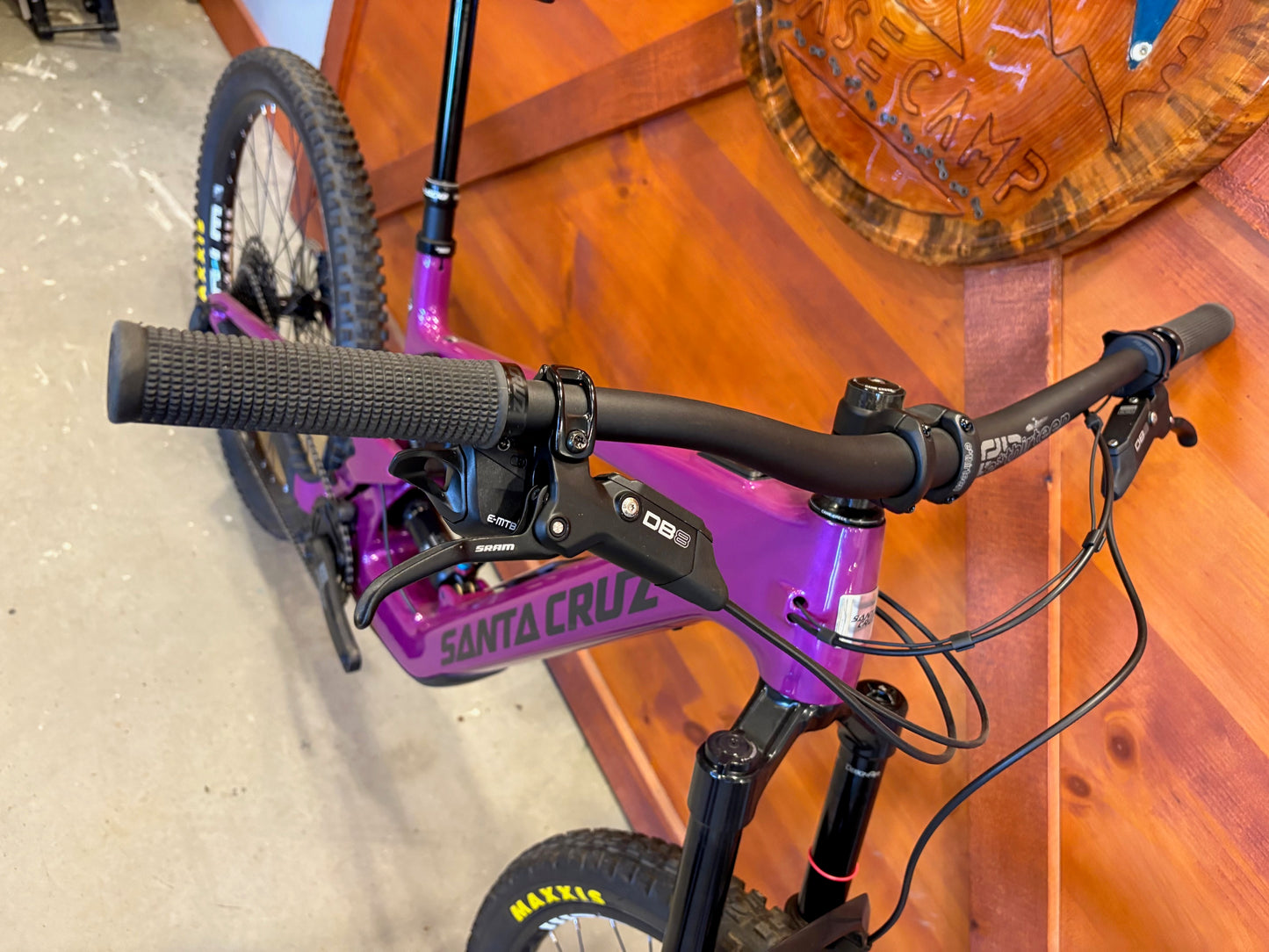 Santa Cruz Heckler SL R Carbon MX Emtb