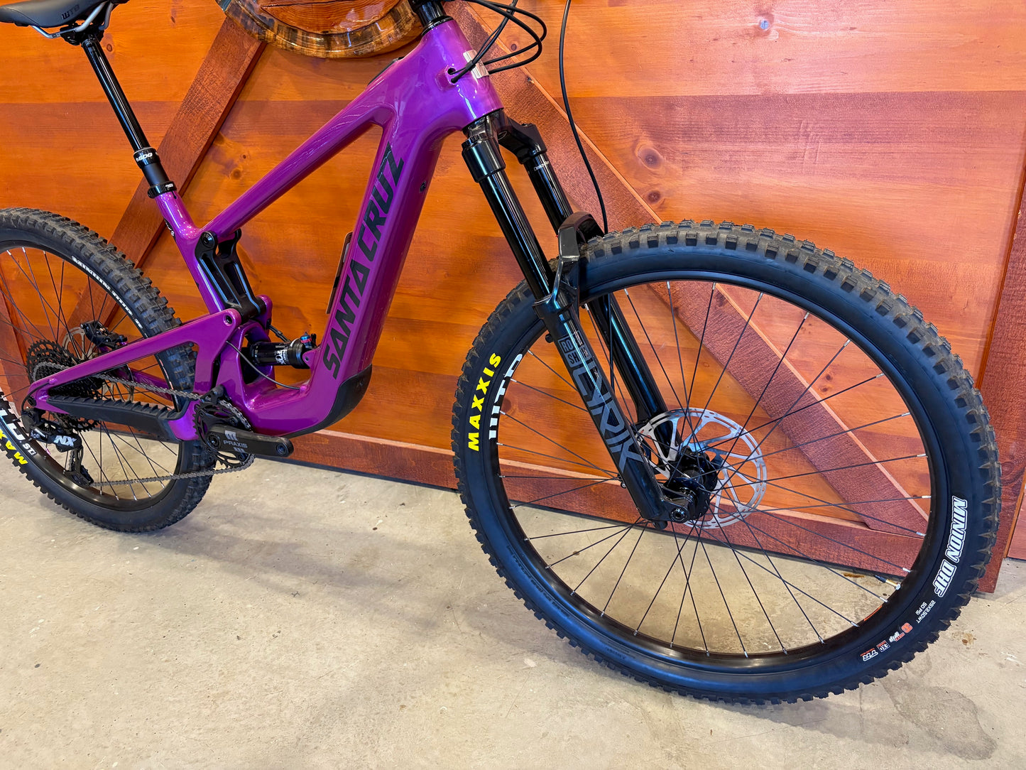 Santa Cruz Heckler SL R Carbon MX Emtb