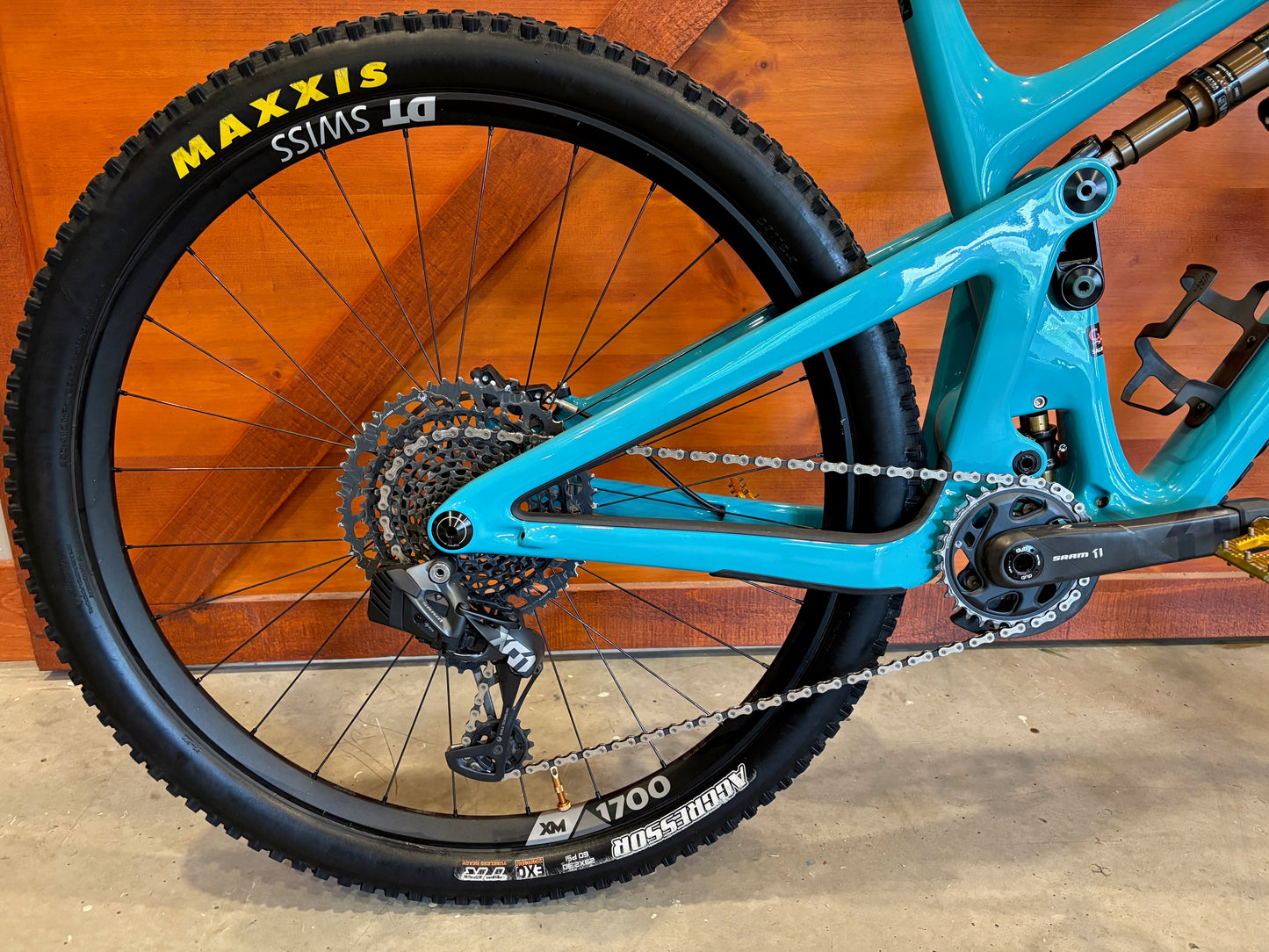 2021 Yeti SB 130 Turq Edition