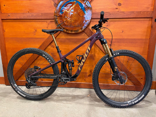 2025 Pivot Trailcat LT Pro XO AXS Small Demo