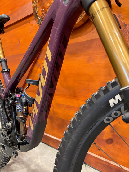 2025 Pivot Trailcat LT Pro XO AXS Small Demo