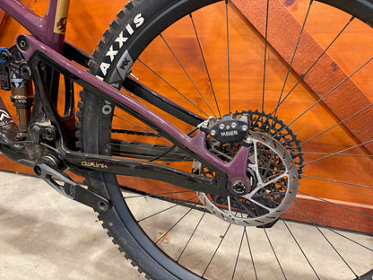 2025 Pivot Trailcat LT Pro XO AXS Small Demo