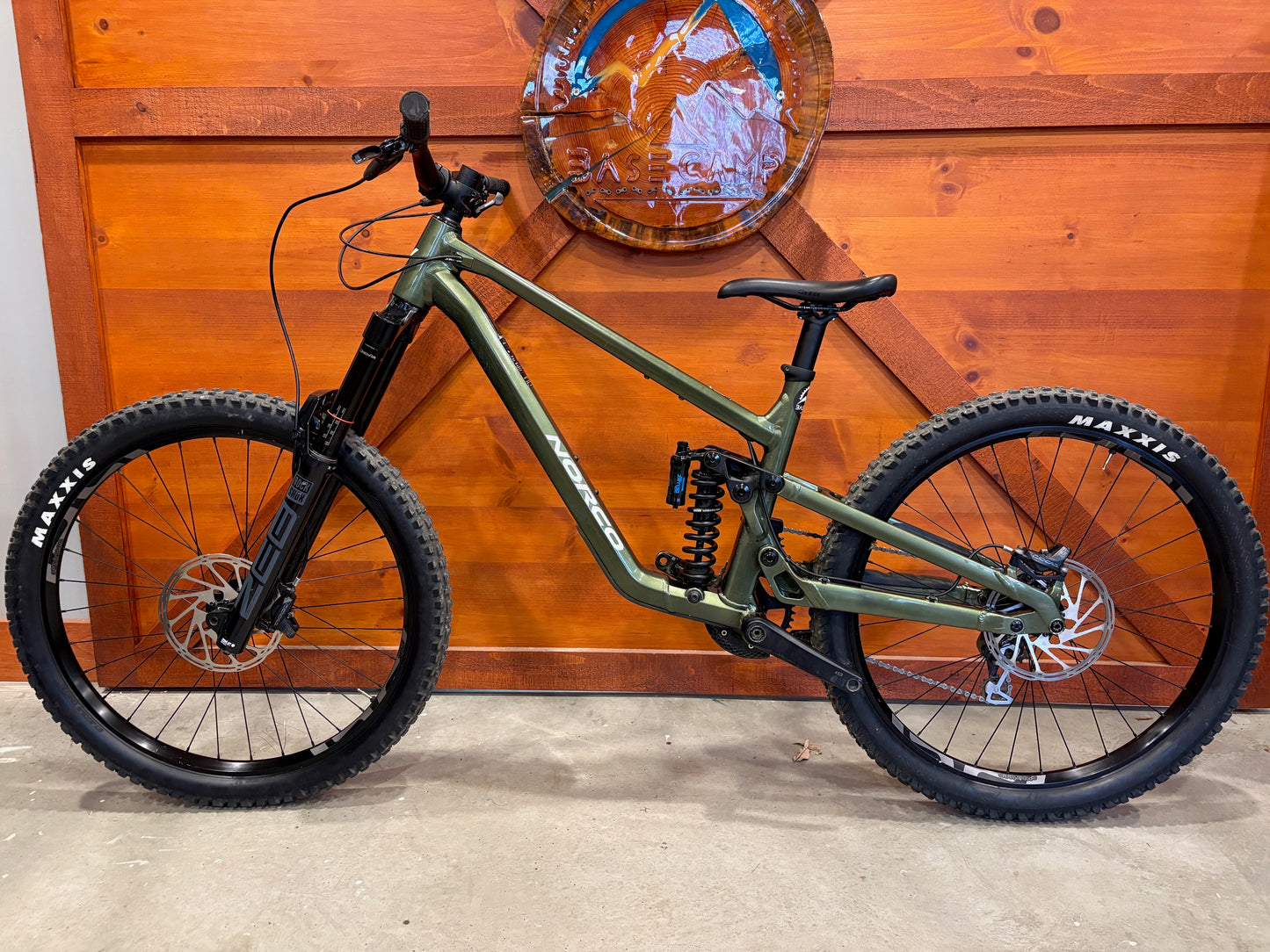 2024 Norco Shore A Park ZEB Large