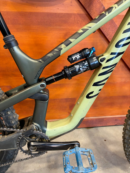 2023 Canyon Spectral 125 CF 8