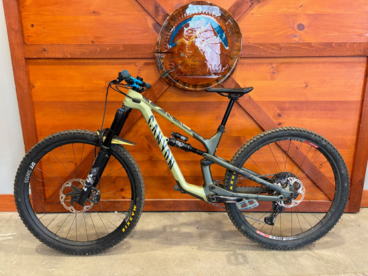 2023 Canyon Spectral 125 CF 8