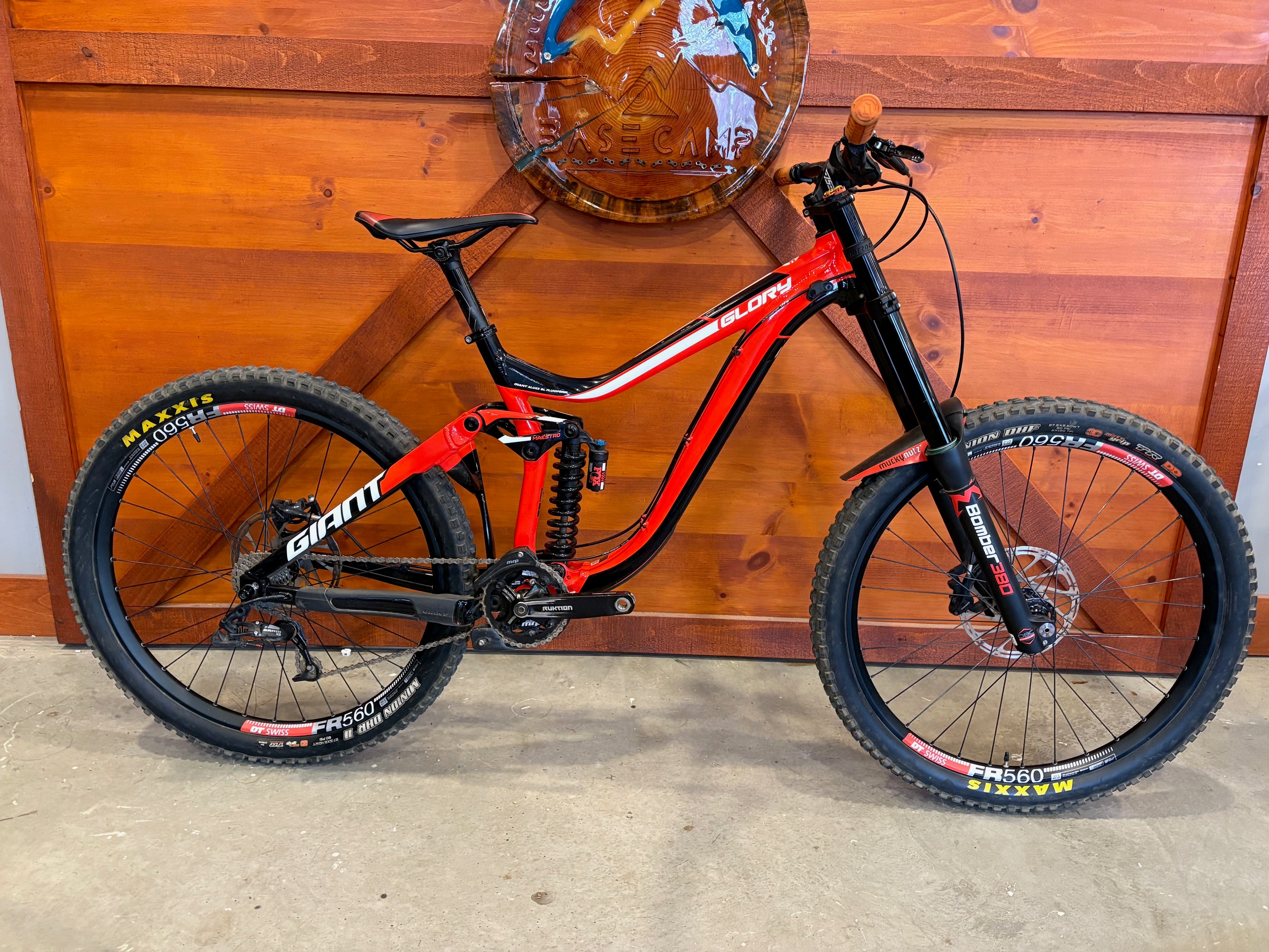 2018 Giant Glory 2 – Base Camp Bike and Ski