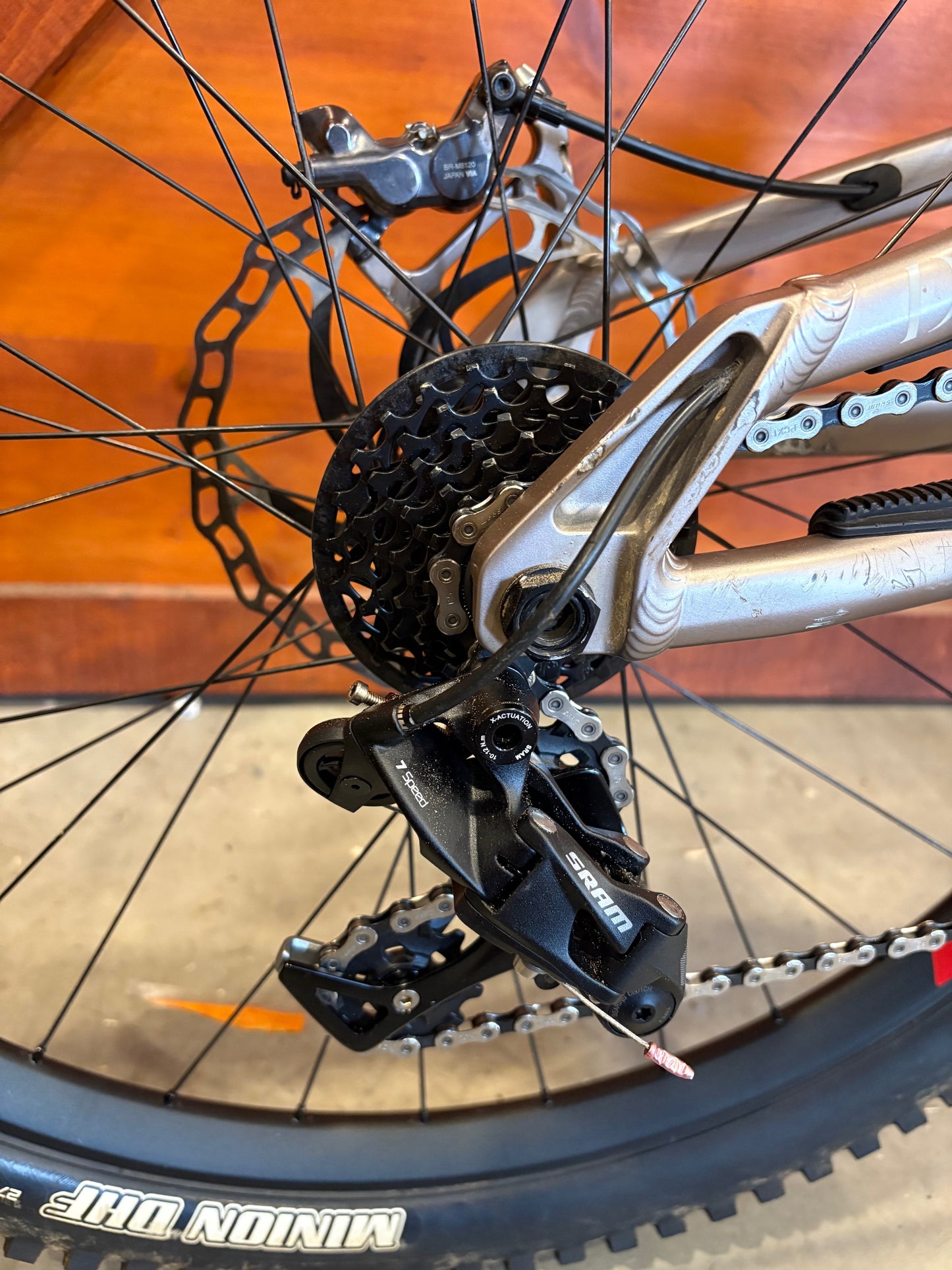 2022 Commencal Supreme V4