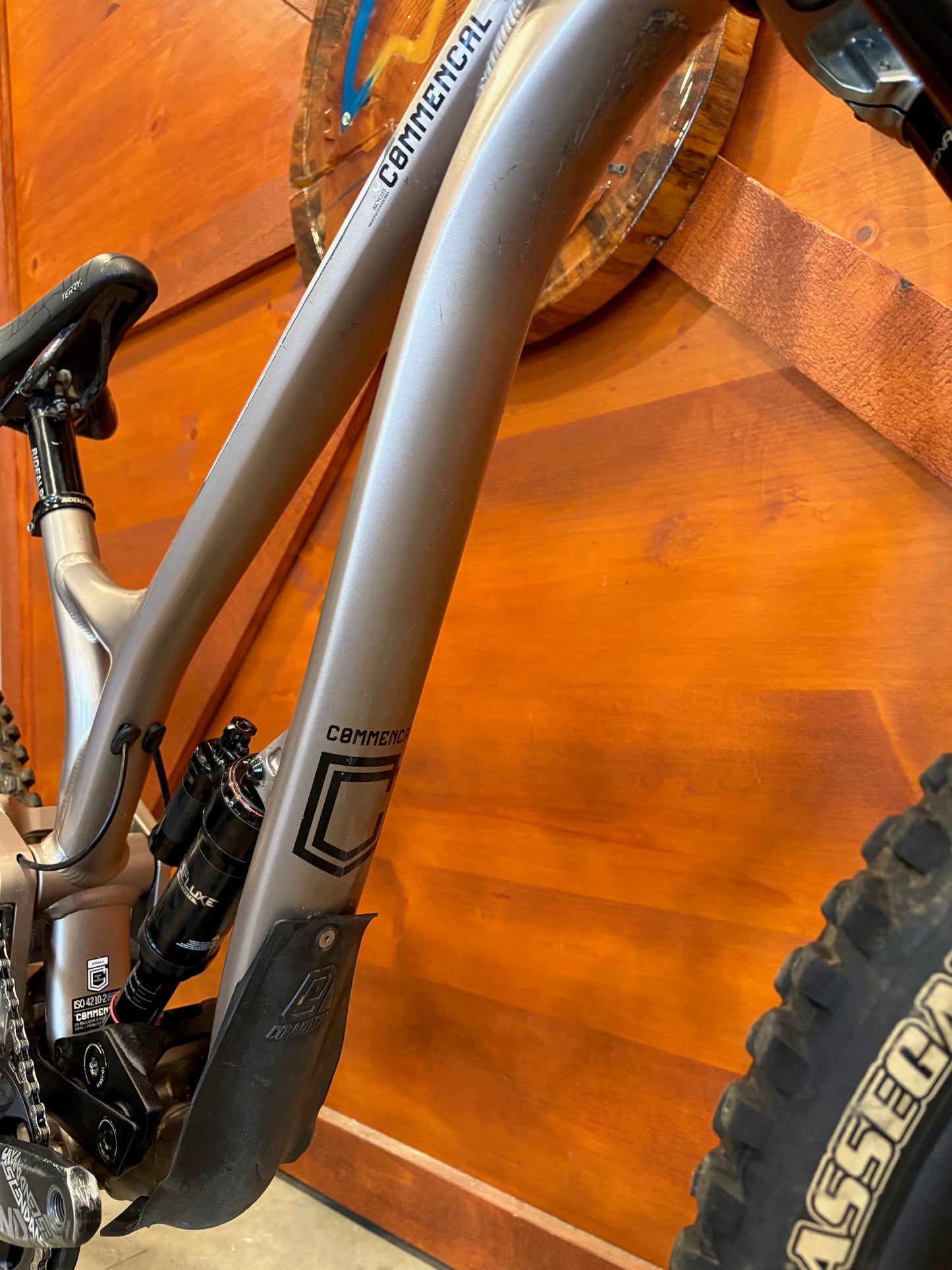 2022 Commencal Supreme V4