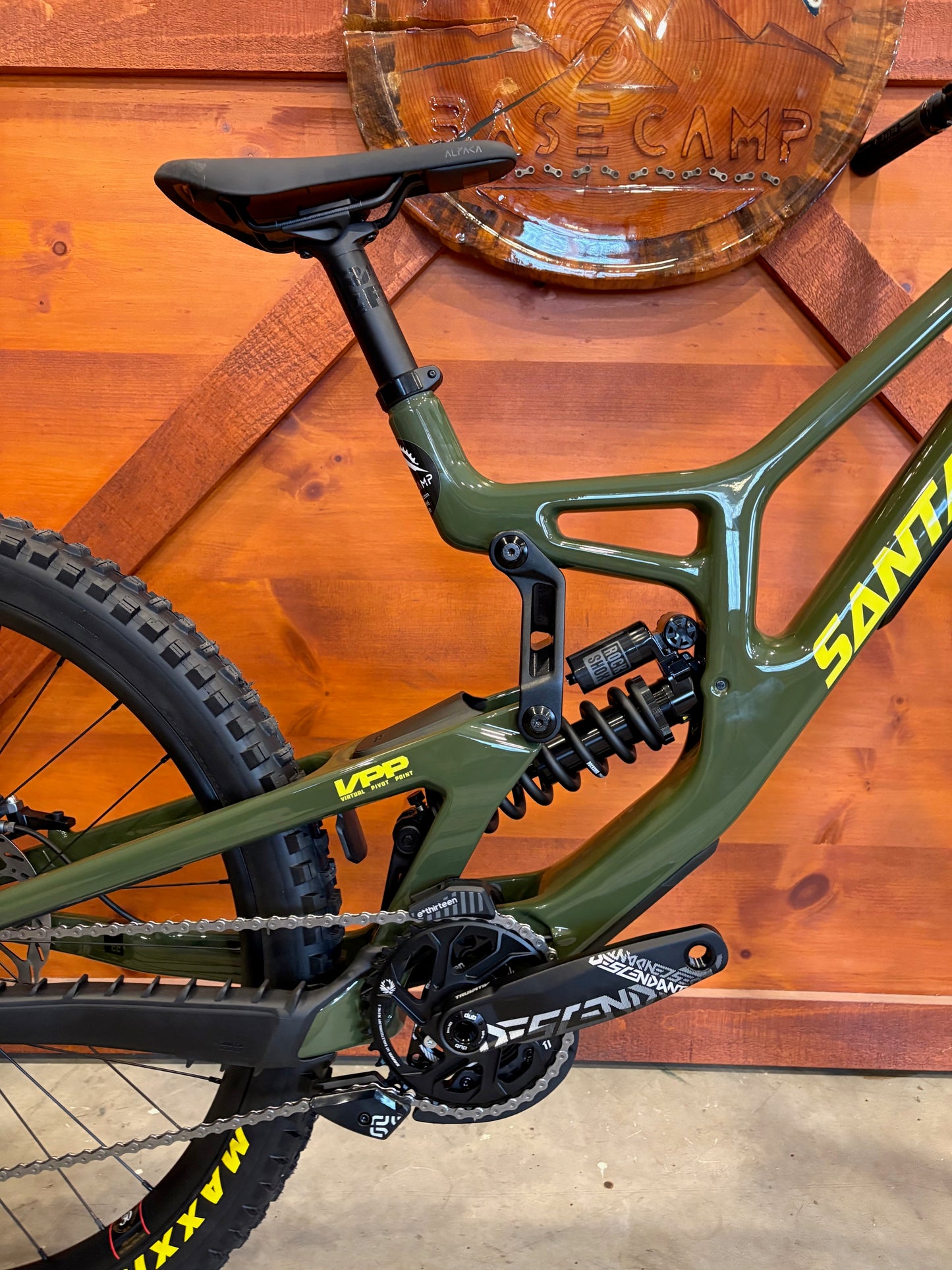 Santa Cruz V10 8 CC MX DH S Green
