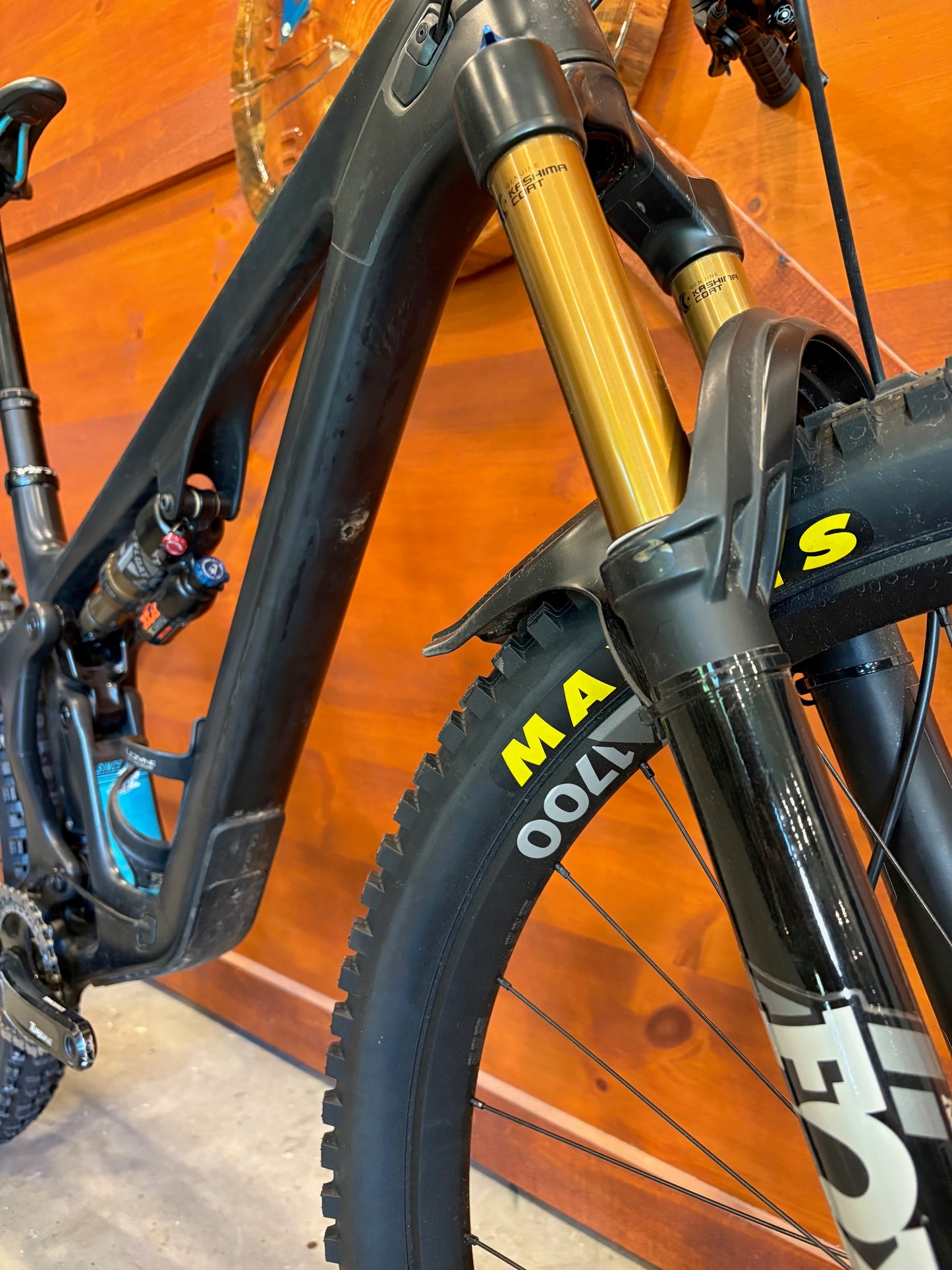2023 Yeti SB120 C1
