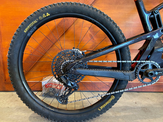 2022 Santa Cruz 5010 CC Custom Medium