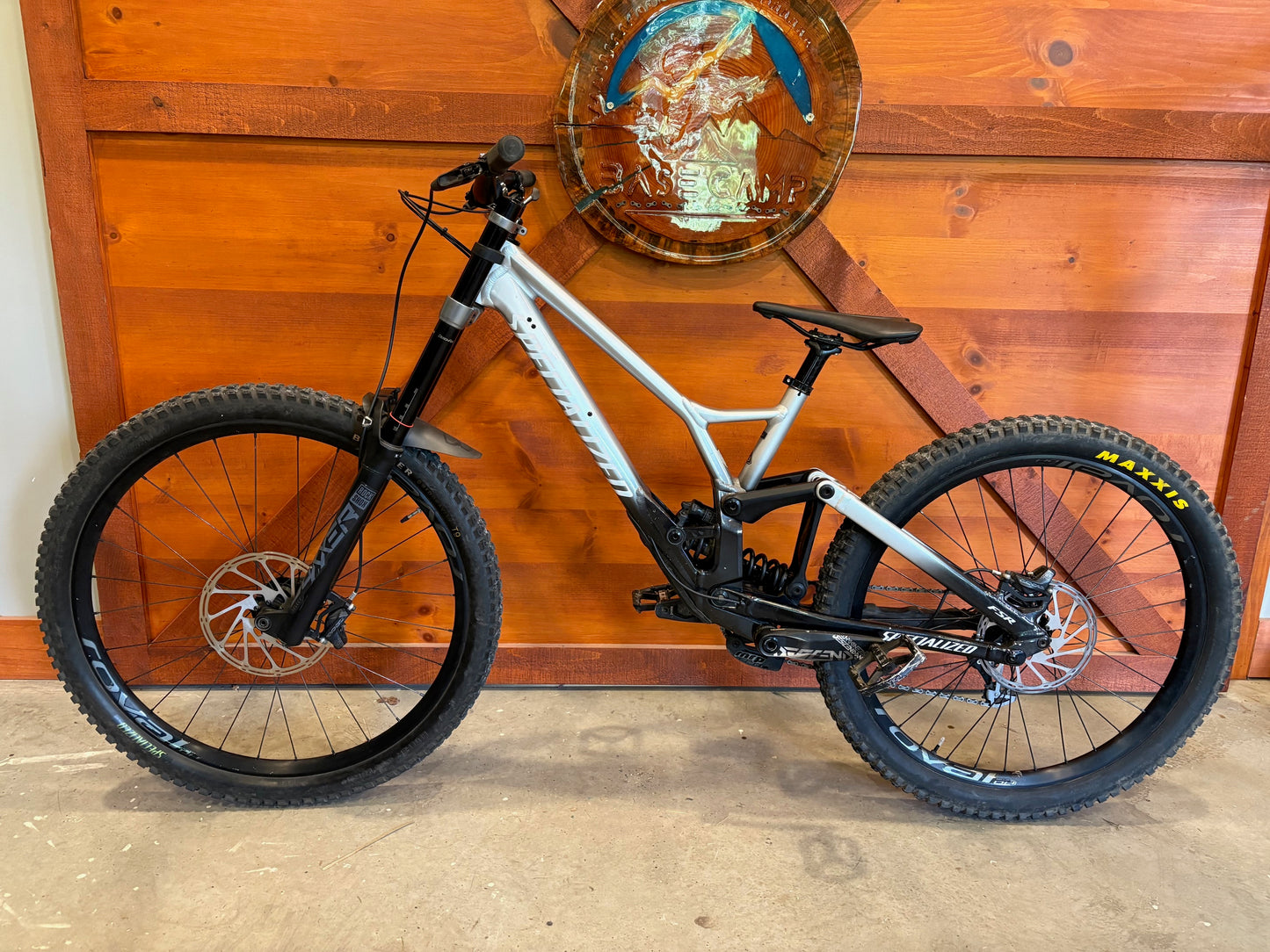 2022 Specialized Demo Expert S3