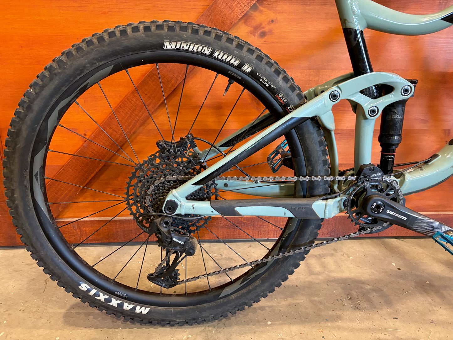 2020 Giant Reign 2 Large
