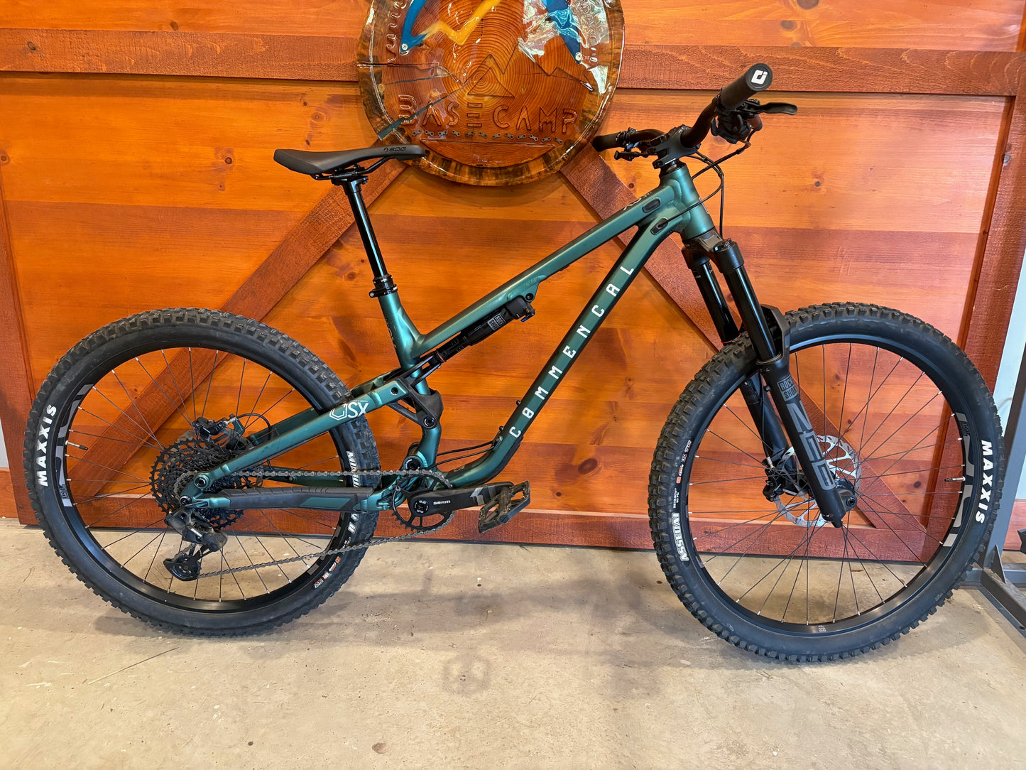2022 Commencal Meta SX Ride Medium
