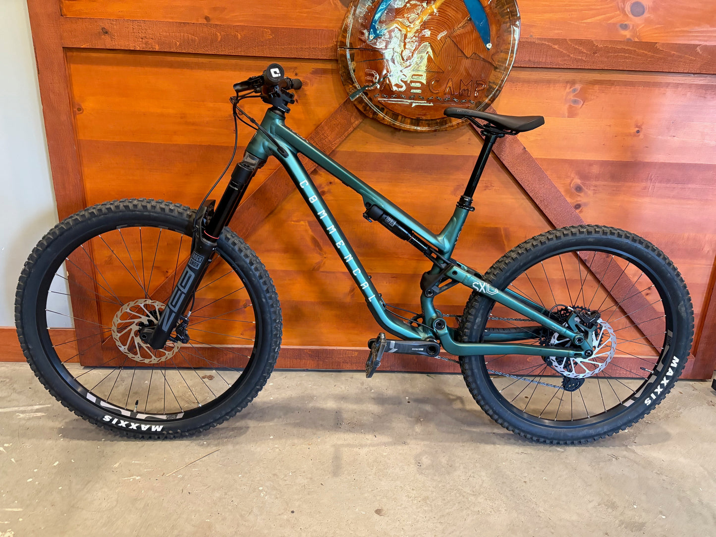 2022 Commencal Meta SX Ride Medium